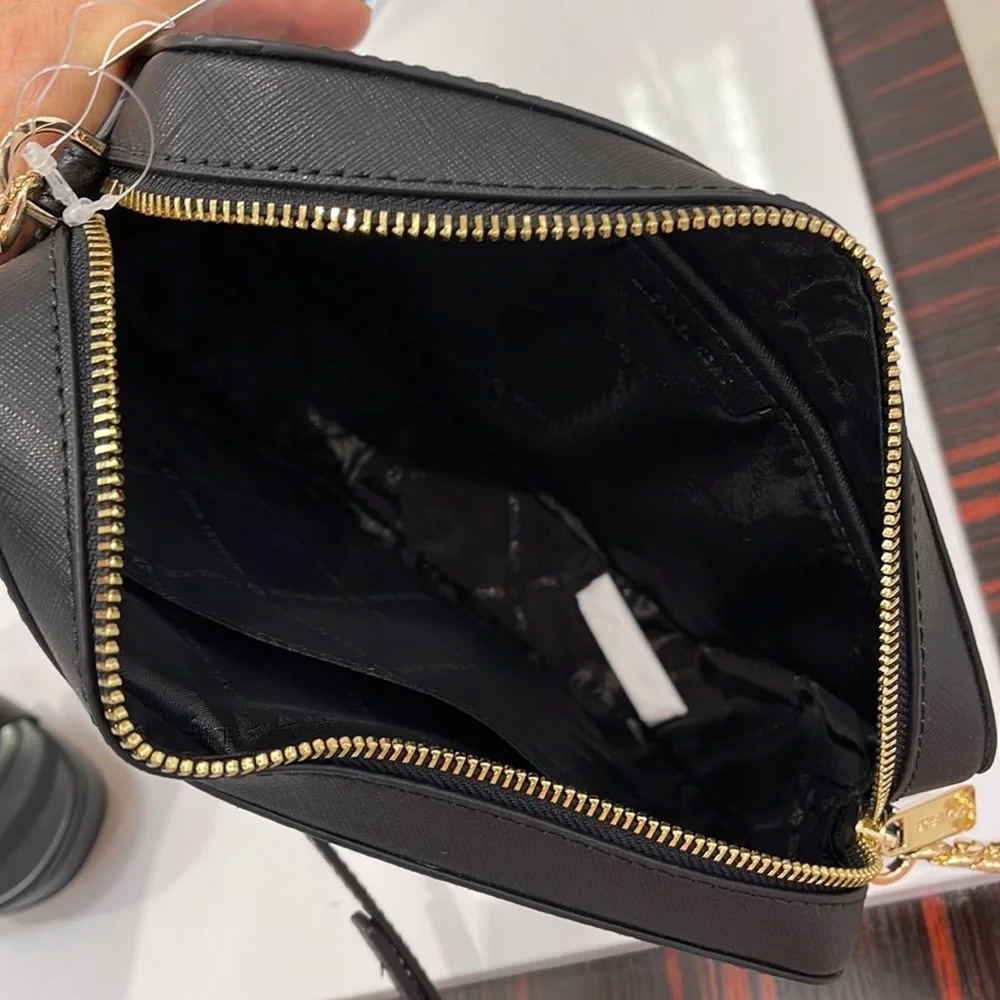 Michael Kors Jet Set Item Large East West Zip Crossbody Leather Black - Picture 11 of 16